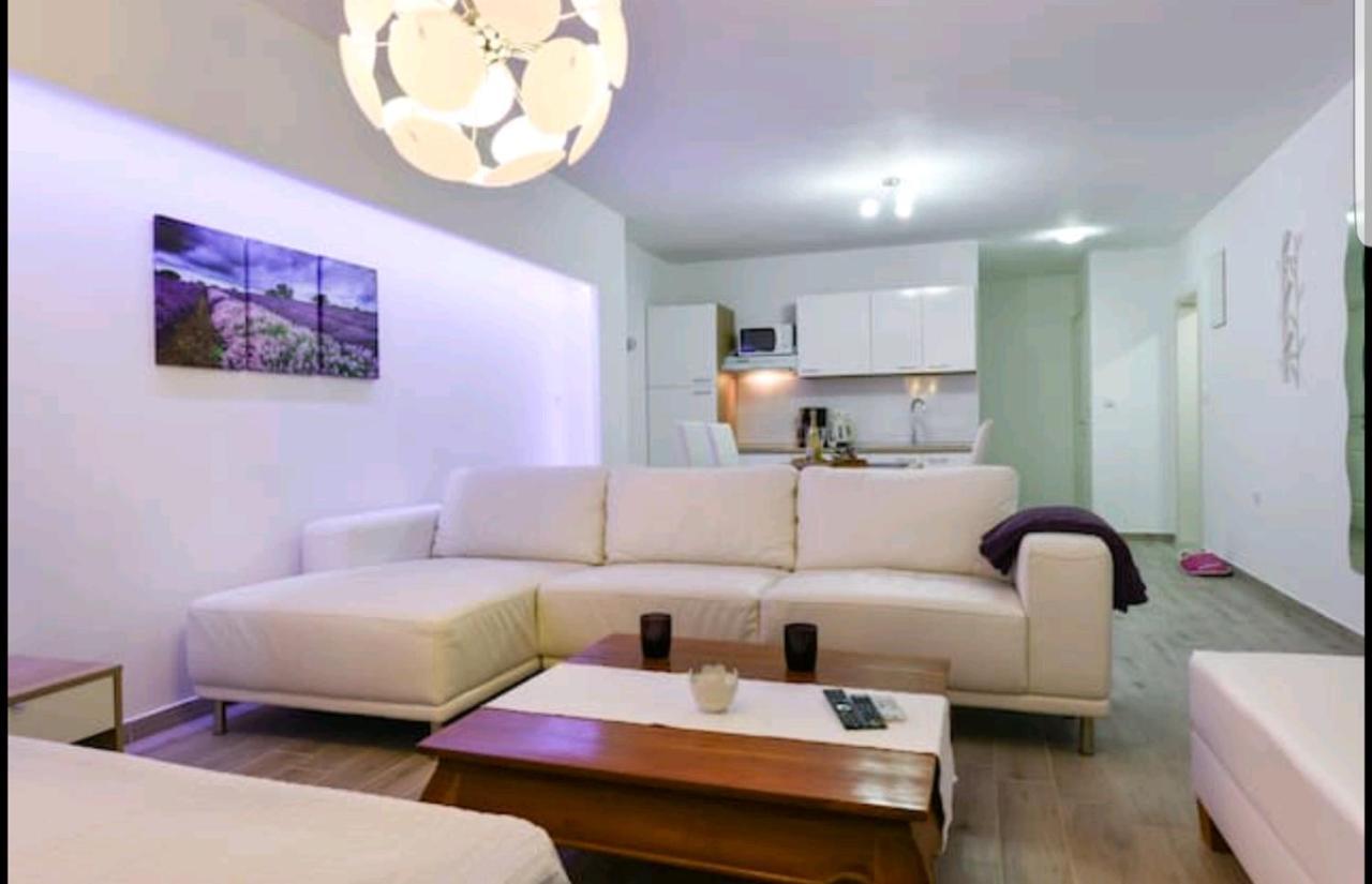 Deluxe Apartments Goya Zadar Exterior photo